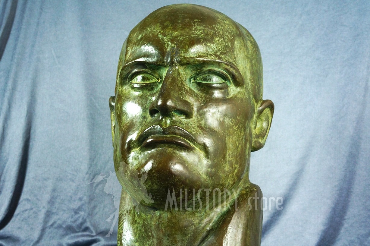 Oggettistica, Busto in bronzo del Duce Benito Mussolini